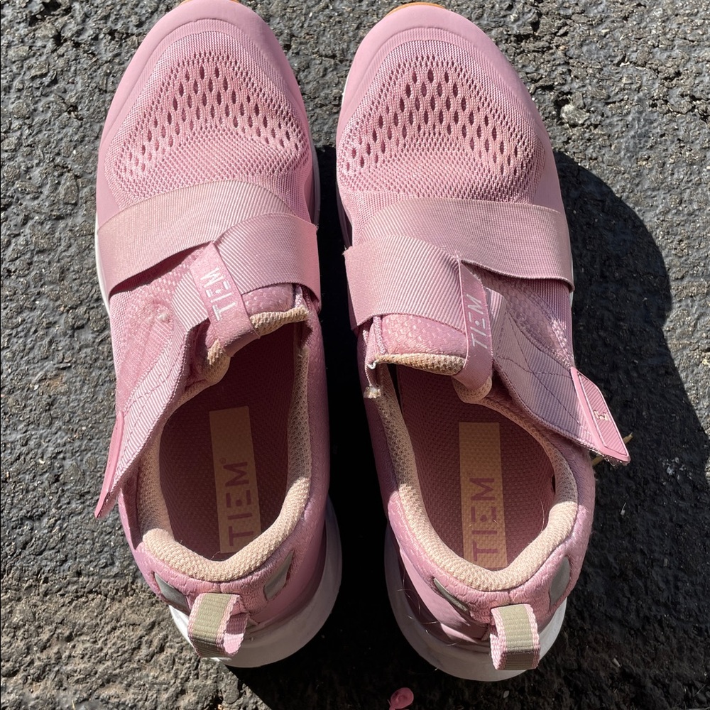 Pink Spin Sneakers
